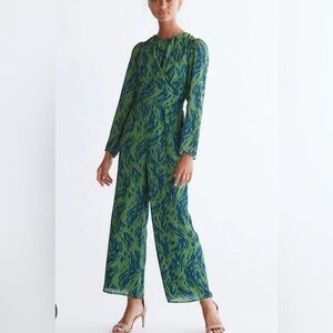 Ali & Jay High Brow Jumpsuit Women's Long Jumpsuit NWOT Size M